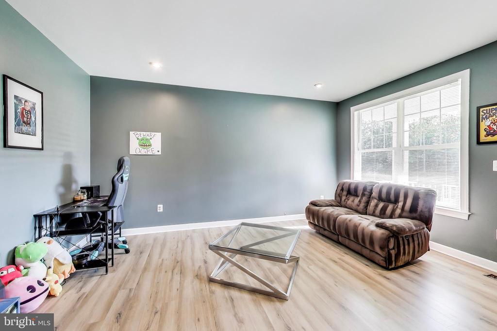13001 WIPPLE CT, FREDERICKSBURG, Virginia 22407, 6 Bedrooms Bedrooms, ,6 BathroomsBathrooms,Residential,13001 WIPPLE CT,VASP2033910 MLS # VASP2033910