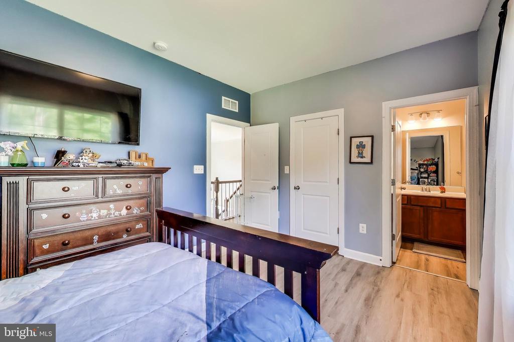 13001 WIPPLE CT, FREDERICKSBURG, Virginia 22407, 6 Bedrooms Bedrooms, ,6 BathroomsBathrooms,Residential,13001 WIPPLE CT,VASP2033910 MLS # VASP2033910