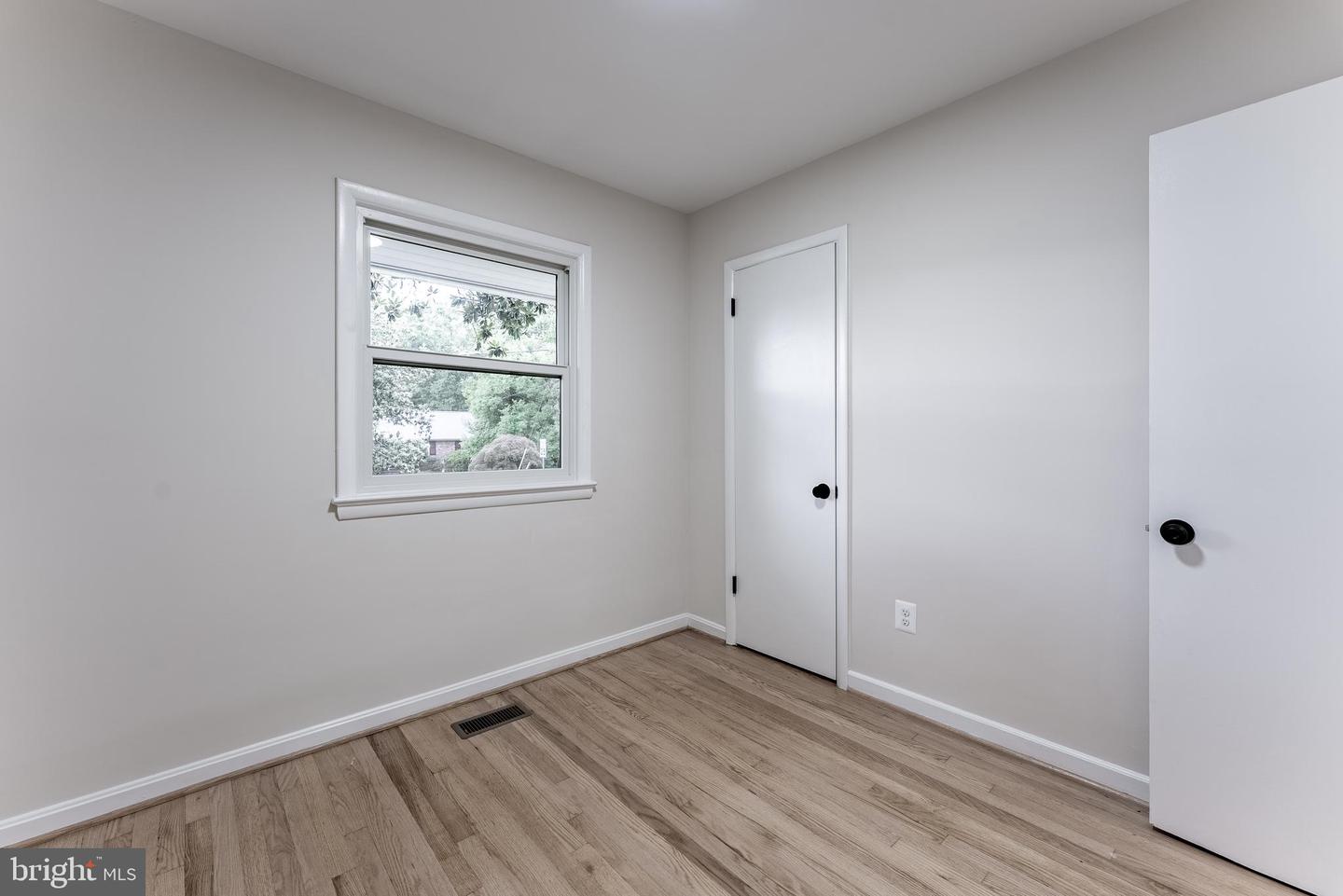 6420 SLEEPY RIDGE RD, FALLS CHURCH, Virginia 22042, 4 Bedrooms Bedrooms, ,3 BathroomsBathrooms,Residential,For sale,6420 SLEEPY RIDGE RD,VAFX2245134 MLS # VAFX2245134