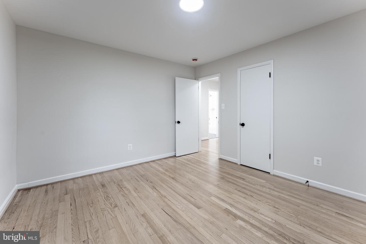 6420 SLEEPY RIDGE RD, FALLS CHURCH, Virginia 22042, 4 Bedrooms Bedrooms, ,3 BathroomsBathrooms,Residential,For sale,6420 SLEEPY RIDGE RD,VAFX2245134 MLS # VAFX2245134