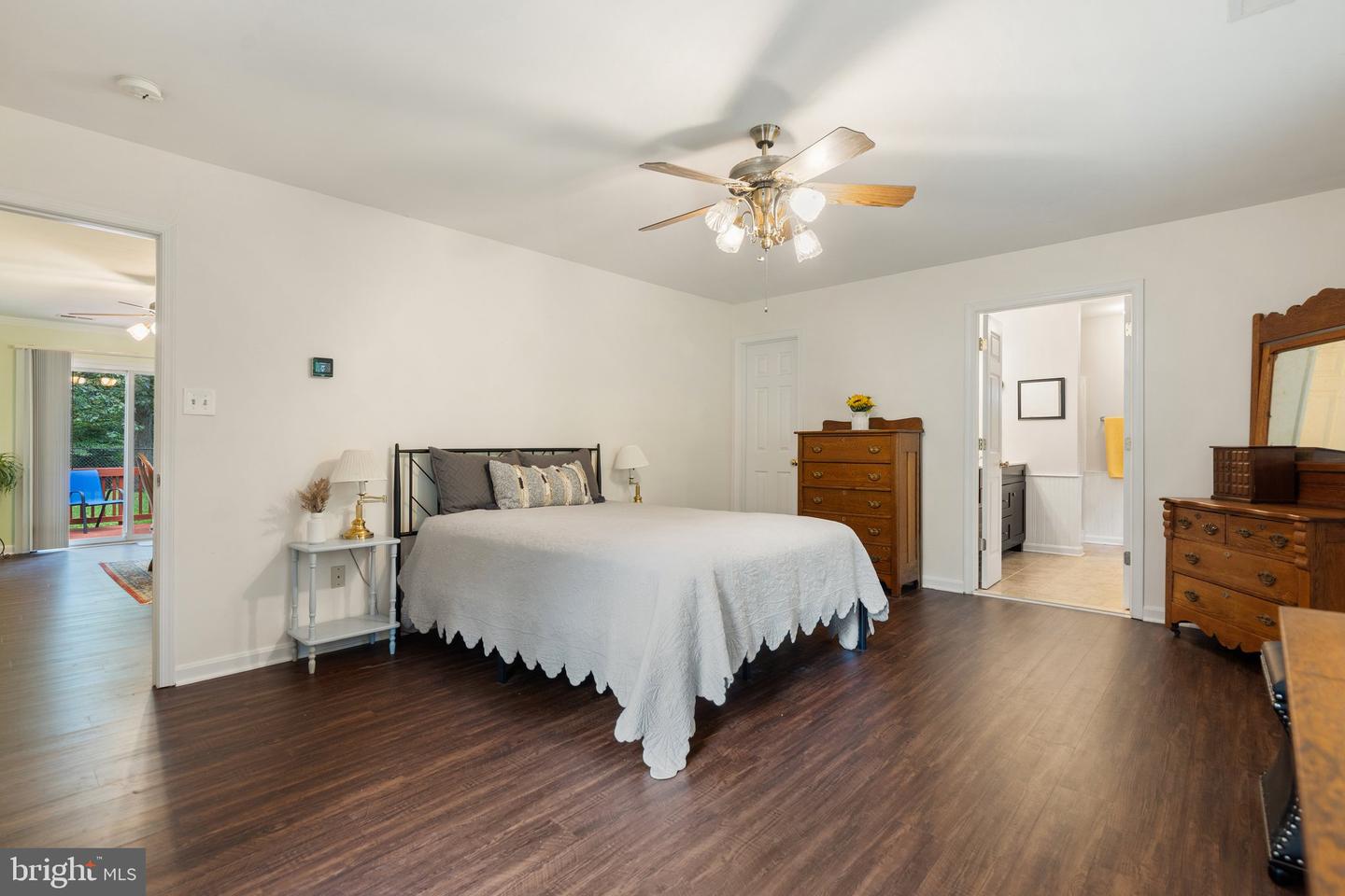 7401 LITTLE CT, WARRENTON, Virginia 20187, 4 Bedrooms Bedrooms, ,2 BathroomsBathrooms,Residential,For sale,7401 LITTLE CT,VAFQ2016920 MLS # VAFQ2016920