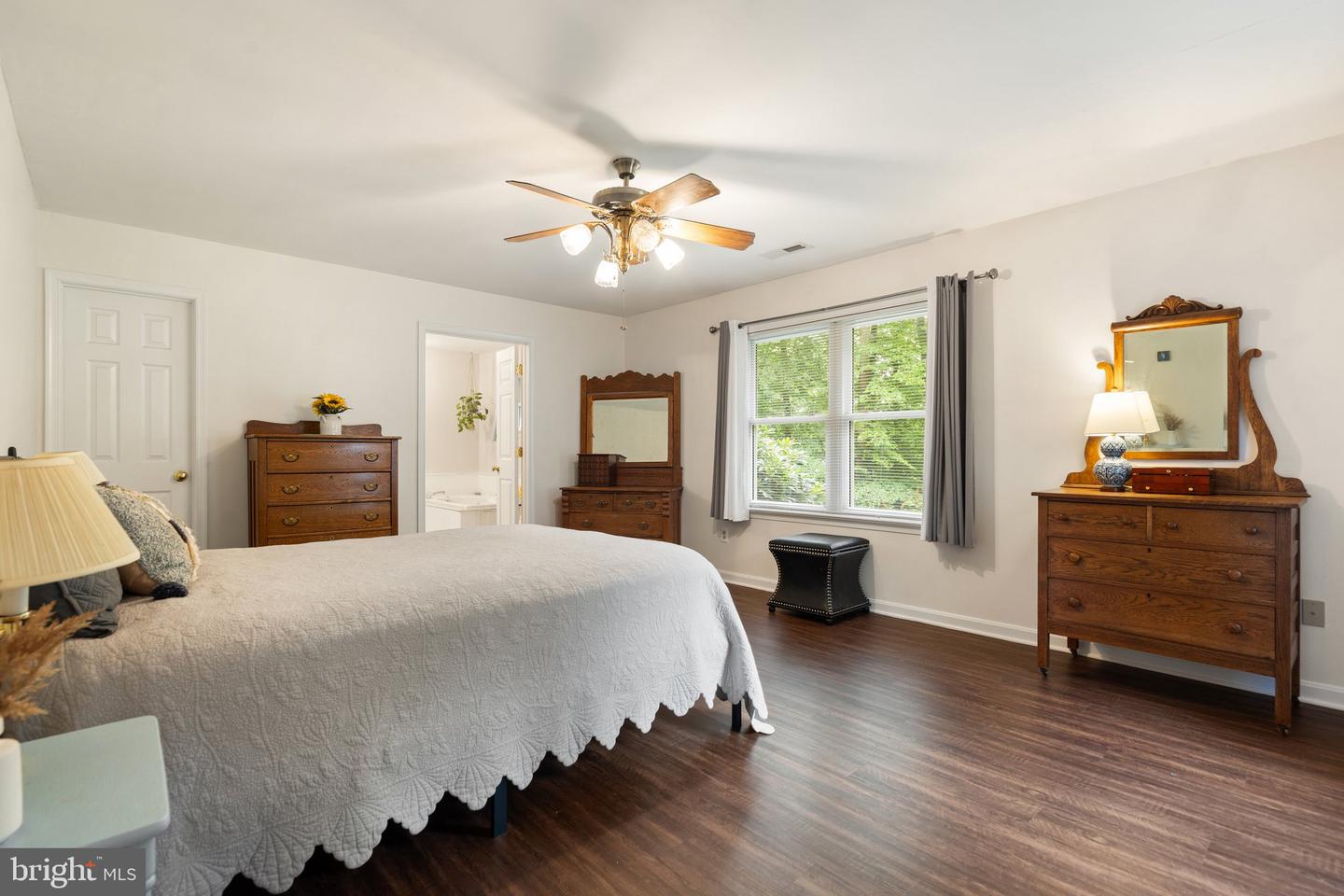 7401 LITTLE CT, WARRENTON, Virginia 20187, 4 Bedrooms Bedrooms, ,2 BathroomsBathrooms,Residential,For sale,7401 LITTLE CT,VAFQ2016920 MLS # VAFQ2016920
