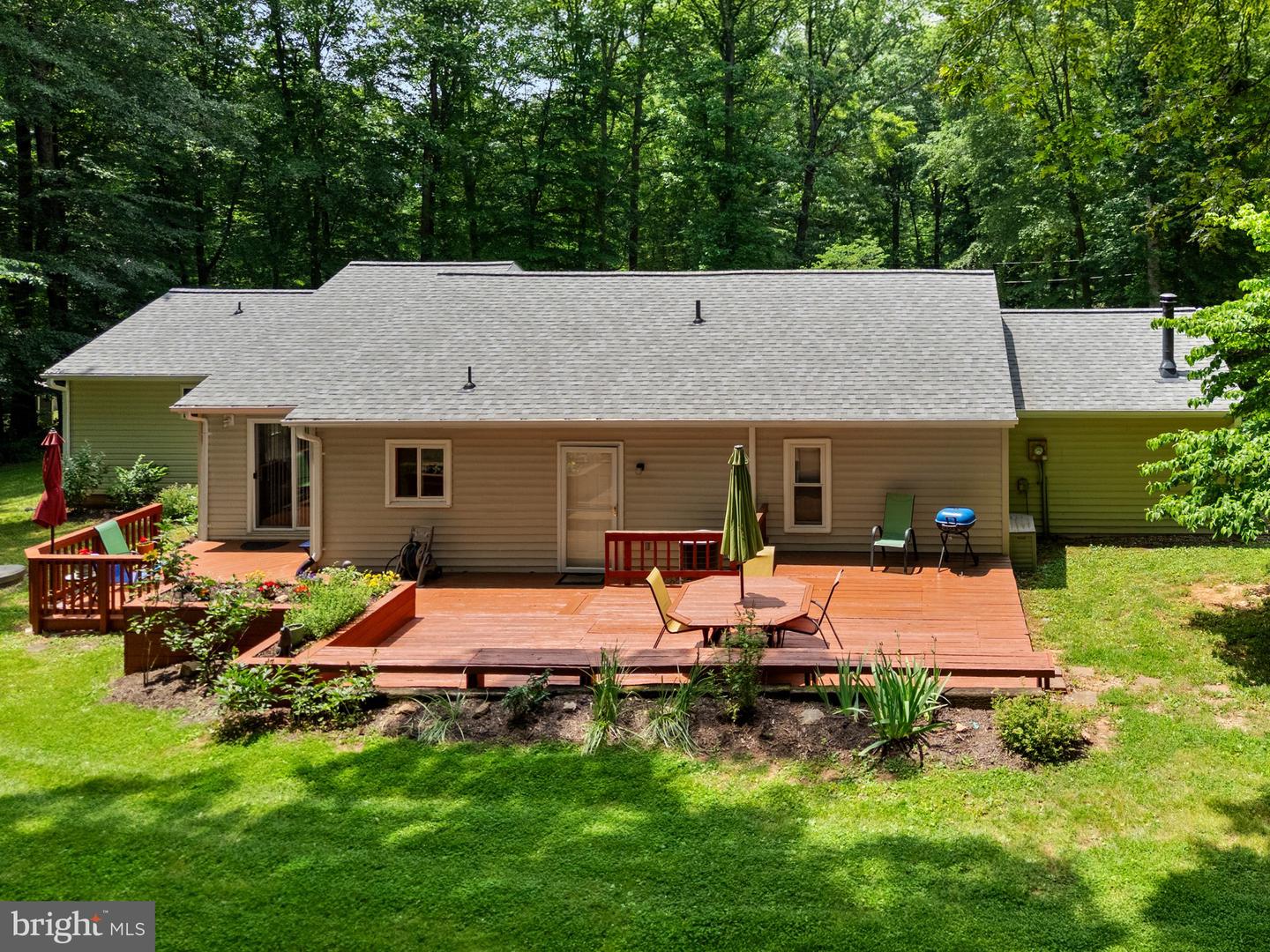 7401 LITTLE CT, WARRENTON, Virginia 20187, 4 Bedrooms Bedrooms, ,2 BathroomsBathrooms,Residential,For sale,7401 LITTLE CT,VAFQ2016920 MLS # VAFQ2016920
