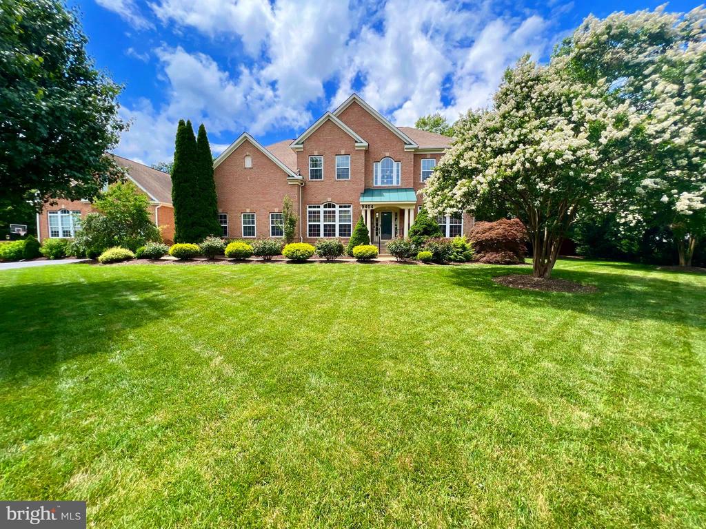 9404 DUNEDIN CT, FREDERICKSBURG, Virginia 22407, 6 Bedrooms Bedrooms, ,6 BathroomsBathrooms,Residential,9404 DUNEDIN CT,VASP2034088 MLS # VASP2034088