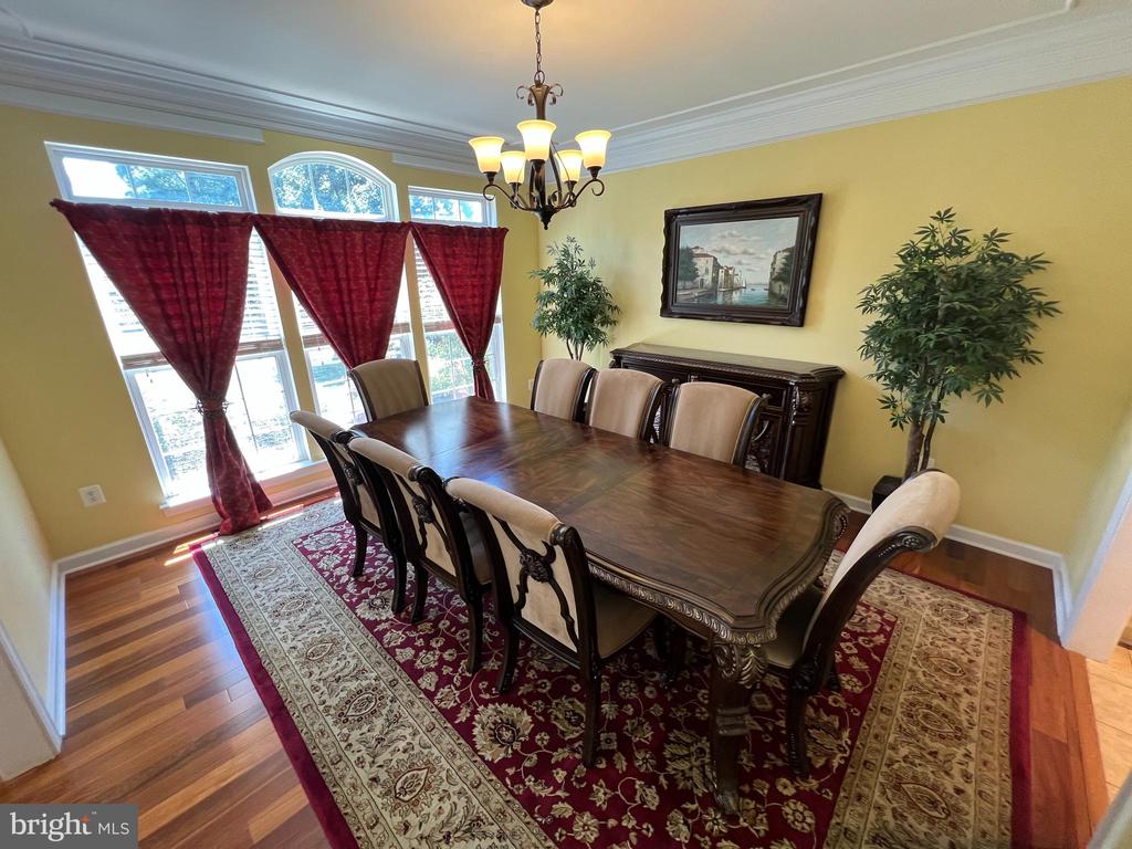 9404 DUNEDIN CT, FREDERICKSBURG, Virginia 22407, 6 Bedrooms Bedrooms, ,6 BathroomsBathrooms,Residential,9404 DUNEDIN CT,VASP2034088 MLS # VASP2034088