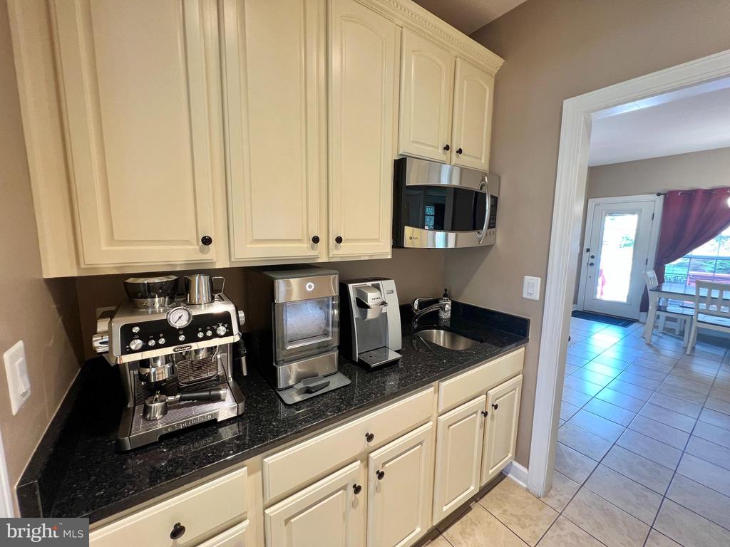 9404 DUNEDIN CT, FREDERICKSBURG, Virginia 22407, 6 Bedrooms Bedrooms, ,6 BathroomsBathrooms,Residential,9404 DUNEDIN CT,VASP2034088 MLS # VASP2034088