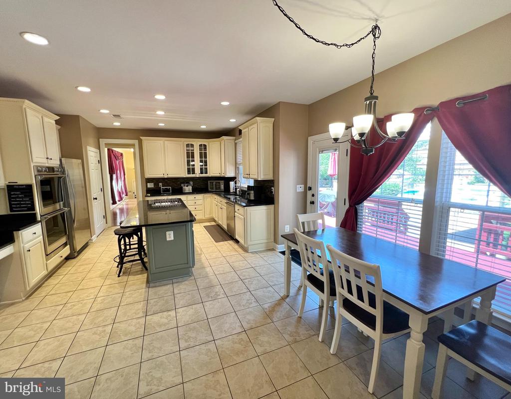 9404 DUNEDIN CT, FREDERICKSBURG, Virginia 22407, 6 Bedrooms Bedrooms, ,6 BathroomsBathrooms,Residential,9404 DUNEDIN CT,VASP2034088 MLS # VASP2034088