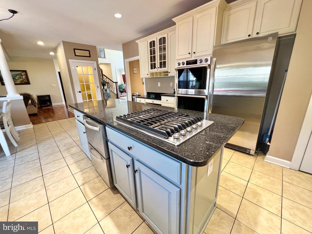 9404 DUNEDIN CT, FREDERICKSBURG, Virginia 22407, 6 Bedrooms Bedrooms, ,6 BathroomsBathrooms,Residential,9404 DUNEDIN CT,VASP2034088 MLS # VASP2034088