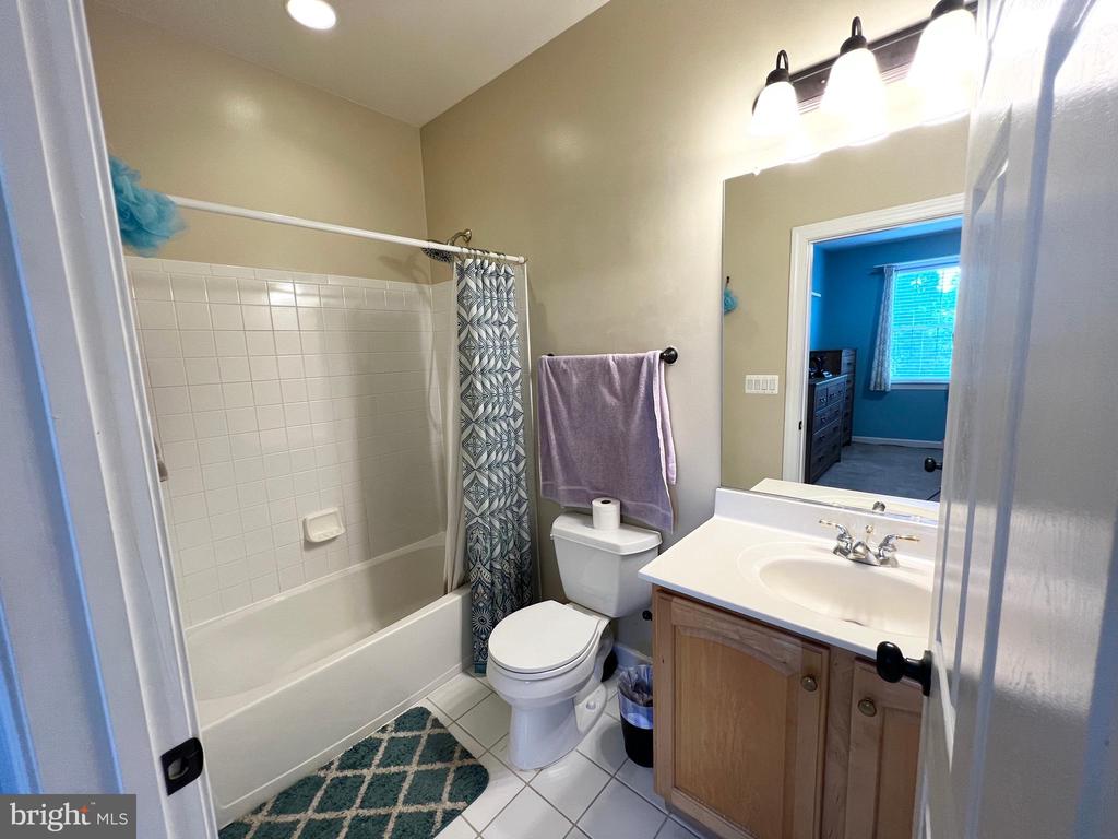 9404 DUNEDIN CT, FREDERICKSBURG, Virginia 22407, 6 Bedrooms Bedrooms, ,6 BathroomsBathrooms,Residential,9404 DUNEDIN CT,VASP2034088 MLS # VASP2034088