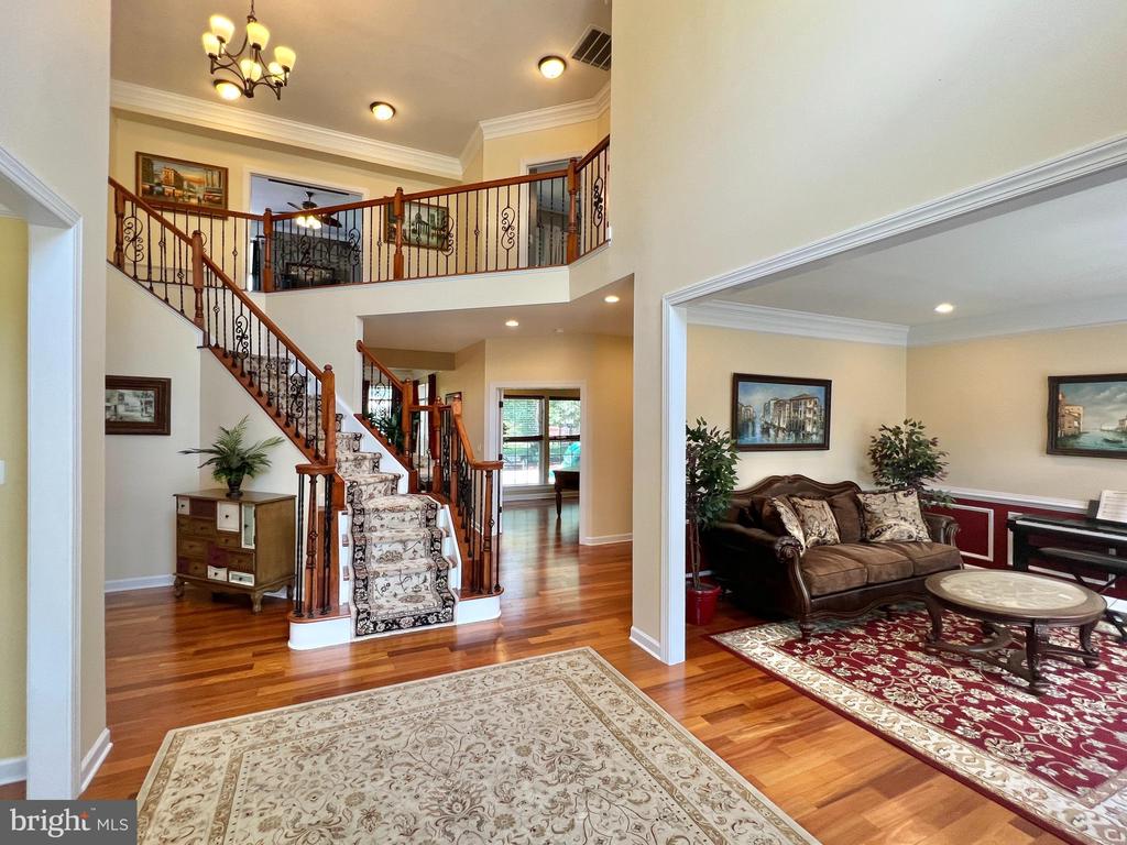 9404 DUNEDIN CT, FREDERICKSBURG, Virginia 22407, 6 Bedrooms Bedrooms, ,6 BathroomsBathrooms,Residential,9404 DUNEDIN CT,VASP2034088 MLS # VASP2034088
