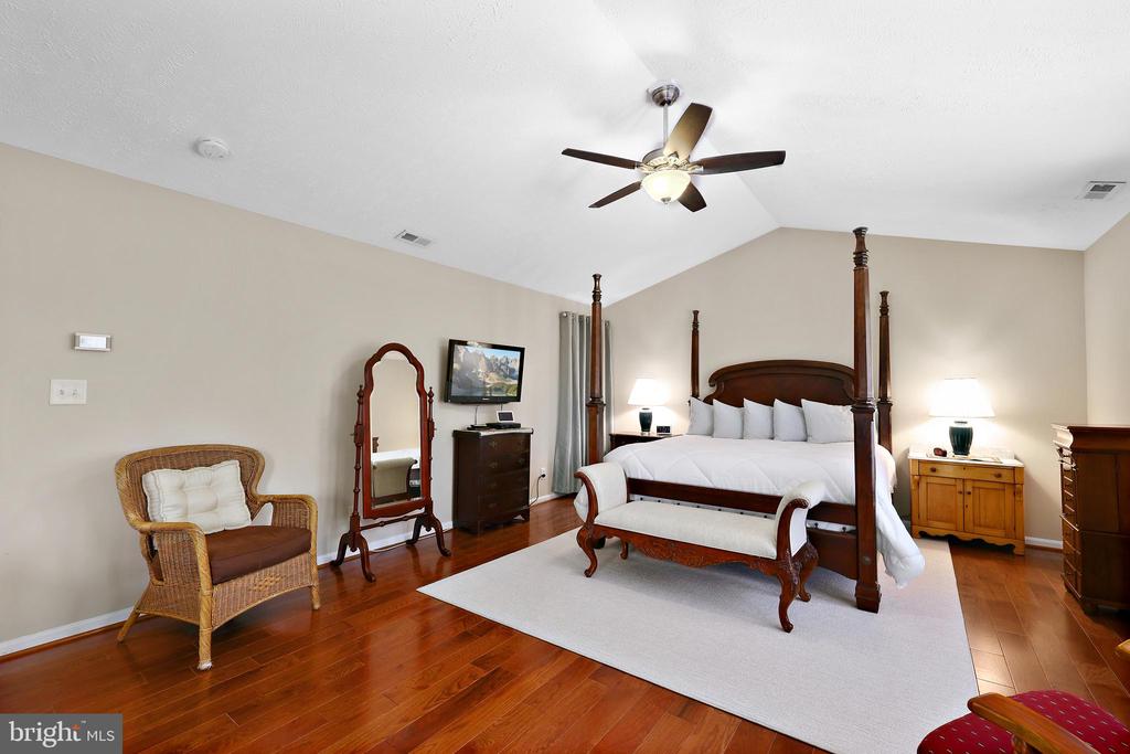 2808 OCONNOR CT, FREDERICKSBURG, Virginia 22408, 4 Bedrooms Bedrooms, ,3 BathroomsBathrooms,Residential,2808 OCONNOR CT,VASP2034022 MLS # VASP2034022