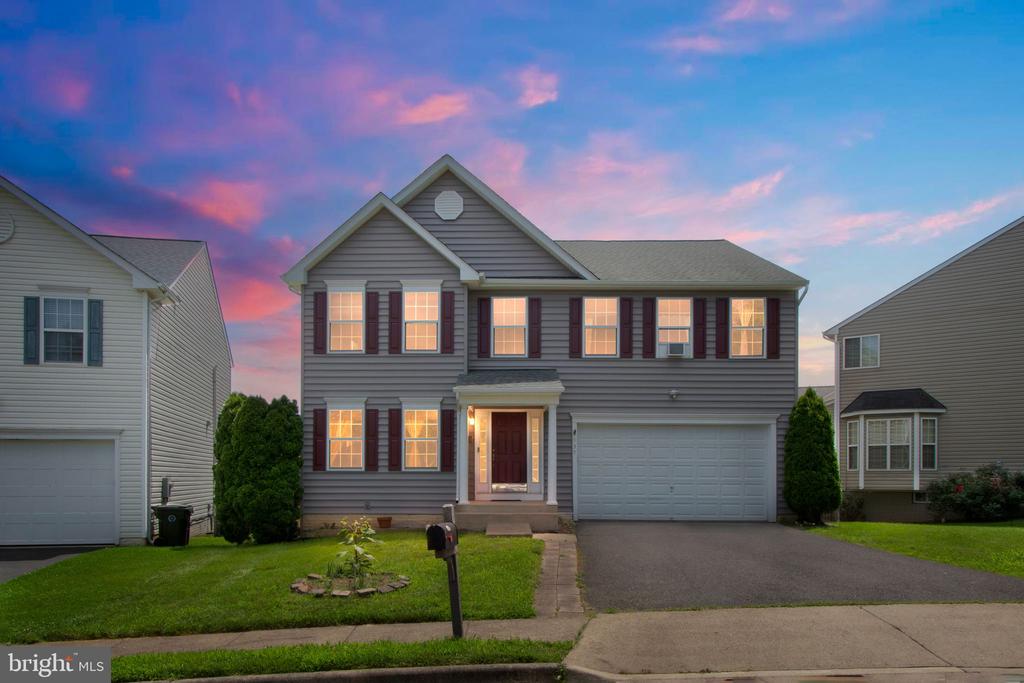 937 LAKEWOOD CIR, CULPEPER, Virginia 22701, 4 Bedrooms Bedrooms, ,2 BathroomsBathrooms,Residential,937 LAKEWOOD CIR,VACU2010898 MLS # VACU2010898