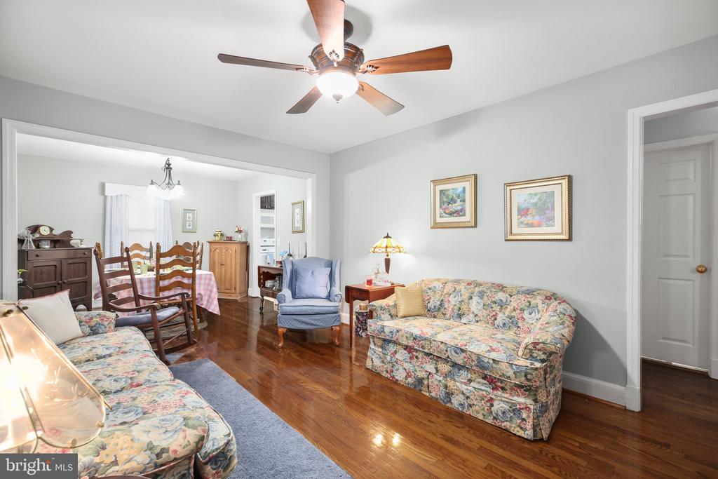 193 BURGESS ST, ORANGE, Virginia 22960, 3 Bedrooms Bedrooms, ,1 BathroomBathrooms,Residential,193 BURGESS ST,VAOR2010020 MLS # VAOR2010020