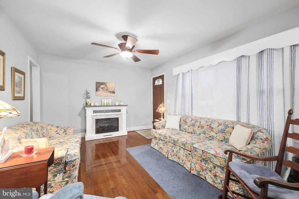 193 BURGESS ST, ORANGE, Virginia 22960, 3 Bedrooms Bedrooms, ,1 BathroomBathrooms,Residential,193 BURGESS ST,VAOR2010020 MLS # VAOR2010020
