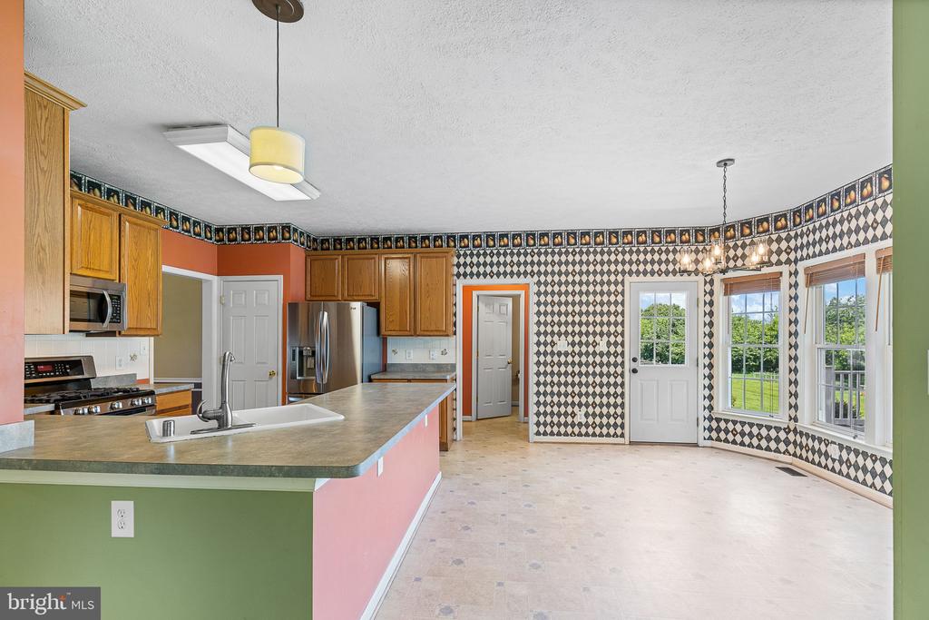 2703 SCHUMANN ST, FREDERICKSBURG, Virginia 22408, 5 Bedrooms Bedrooms, ,3 BathroomsBathrooms,Residential,2703 SCHUMANN ST,VASP2034230 MLS # VASP2034230