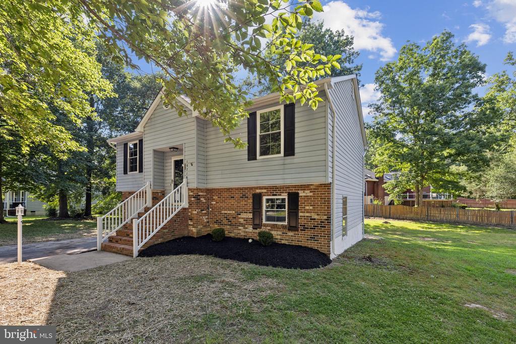 10716 CRESTWOOD DR, SPOTSYLVANIA, Virginia 22553, 3 Bedrooms Bedrooms, ,2 BathroomsBathrooms,Residential,10716 CRESTWOOD DR,VASP2034242 MLS # VASP2034242