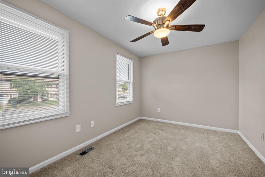 5242 MAGNOLIA PL, FREDERICKSBURG, Virginia 22407, 3 Bedrooms Bedrooms, ,1 BathroomBathrooms,Residential,BREEZEWOOD,5242 MAGNOLIA PL,VASP2034290 MLS # VASP2034290