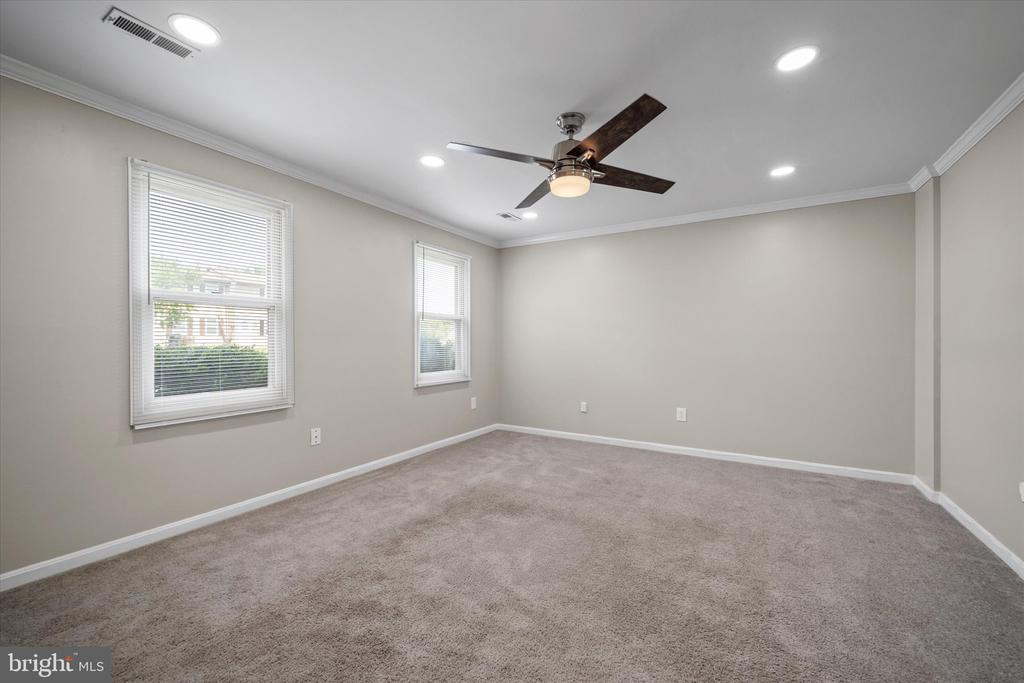 5242 MAGNOLIA PL, FREDERICKSBURG, Virginia 22407, 3 Bedrooms Bedrooms, ,1 BathroomBathrooms,Residential,BREEZEWOOD,5242 MAGNOLIA PL,VASP2034290 MLS # VASP2034290