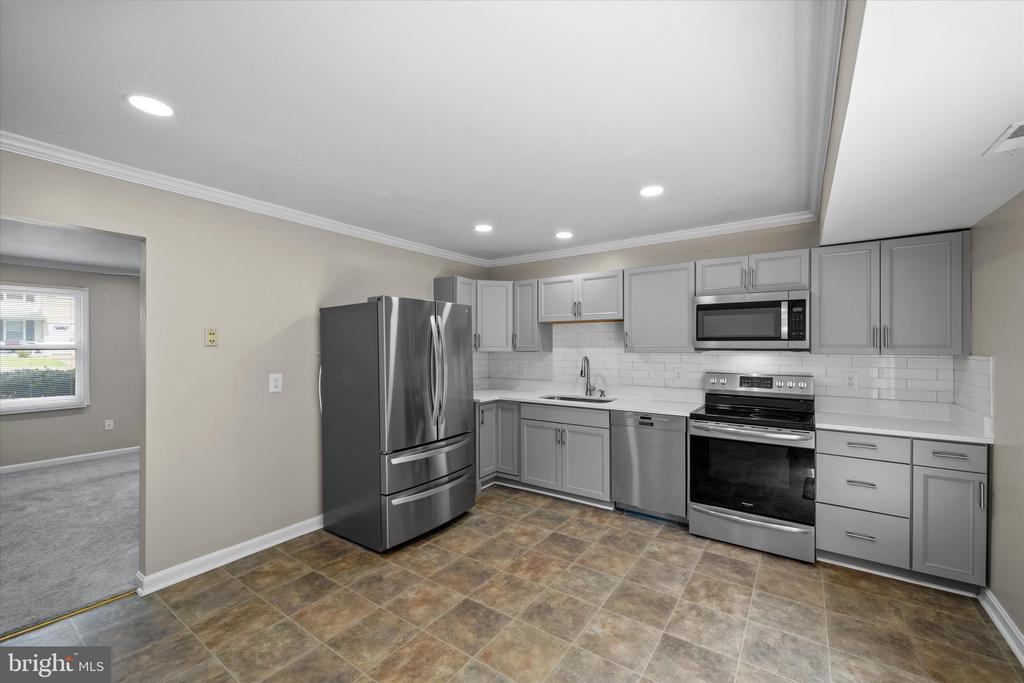 5242 MAGNOLIA PL, FREDERICKSBURG, Virginia 22407, 3 Bedrooms Bedrooms, ,1 BathroomBathrooms,Residential,BREEZEWOOD,5242 MAGNOLIA PL,VASP2034290 MLS # VASP2034290