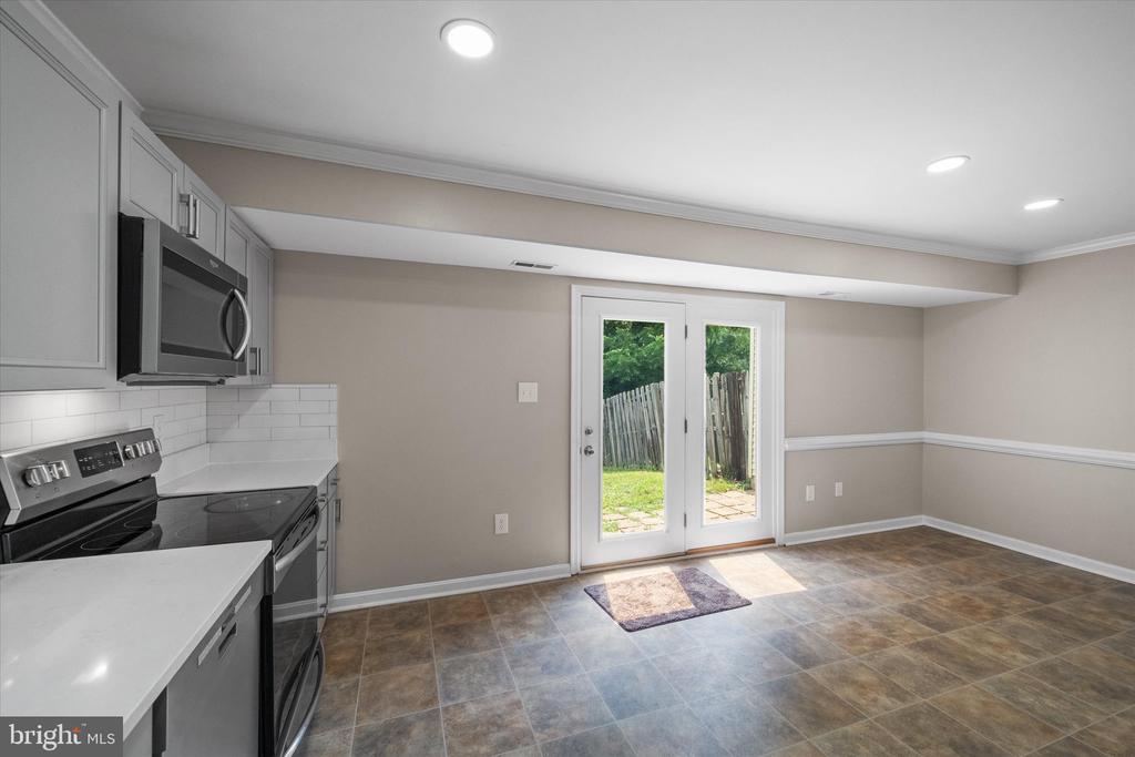 5242 MAGNOLIA PL, FREDERICKSBURG, Virginia 22407, 3 Bedrooms Bedrooms, ,1 BathroomBathrooms,Residential,BREEZEWOOD,5242 MAGNOLIA PL,VASP2034290 MLS # VASP2034290