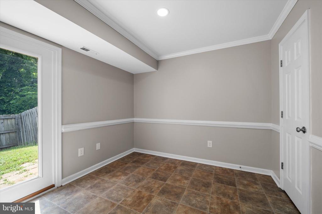5242 MAGNOLIA PL, FREDERICKSBURG, Virginia 22407, 3 Bedrooms Bedrooms, ,1 BathroomBathrooms,Residential,BREEZEWOOD,5242 MAGNOLIA PL,VASP2034290 MLS # VASP2034290