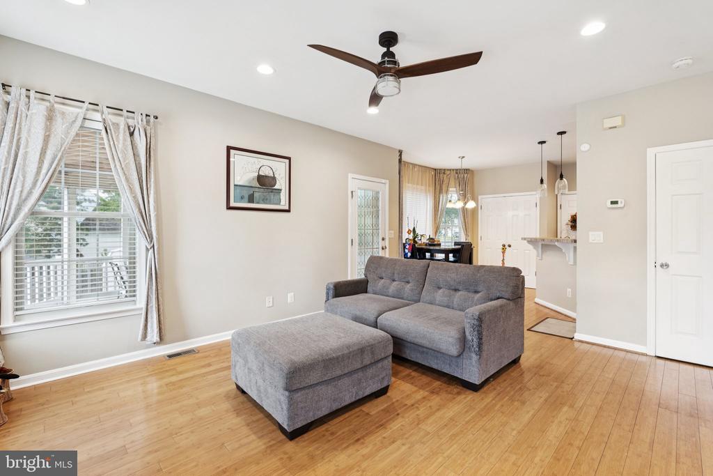 9310 TIMBERLAKE RD, FREDERICKSBURG, Virginia 22408, 3 Bedrooms Bedrooms, ,3 BathroomsBathrooms,Residential,9310 TIMBERLAKE RD,VASP2034300 MLS # VASP2034300
