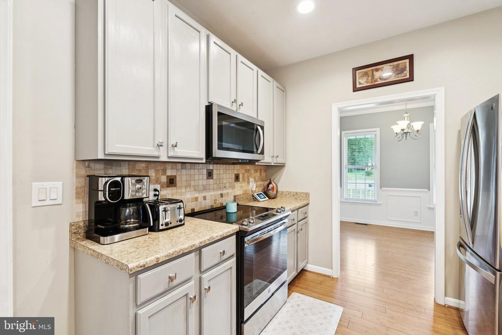 9310 TIMBERLAKE RD, FREDERICKSBURG, Virginia 22408, 3 Bedrooms Bedrooms, ,3 BathroomsBathrooms,Residential,9310 TIMBERLAKE RD,VASP2034300 MLS # VASP2034300