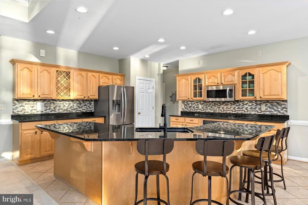 2724 LITTLE GUNSTOCK RD, BUMPASS, Virginia 23024, 6 Bedrooms Bedrooms, ,3 BathroomsBathrooms,Residential,2724 LITTLE GUNSTOCK RD,VASP2034210 MLS # VASP2034210