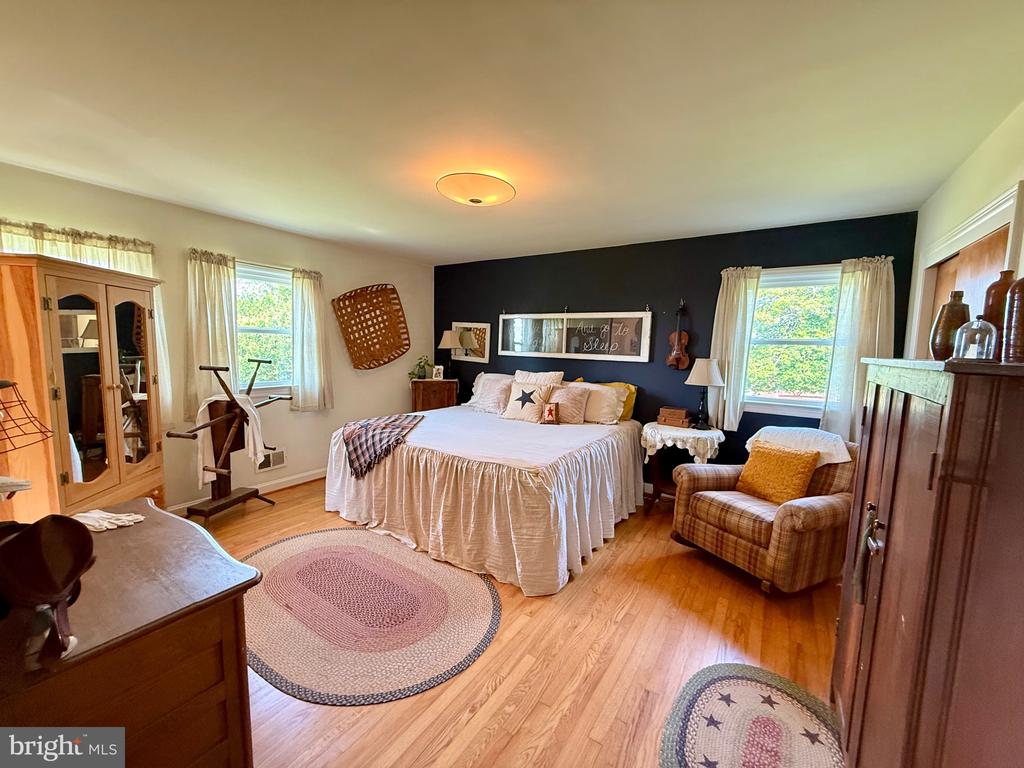 11281 CRESTVIEW DR, ORANGE, Virginia 22960, 3 Bedrooms Bedrooms, ,2 BathroomsBathrooms,Residential,11281 CRESTVIEW DR,VAOR2010040 MLS # VAOR2010040