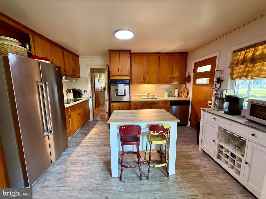 11281 CRESTVIEW DR, ORANGE, Virginia 22960, 3 Bedrooms Bedrooms, ,2 BathroomsBathrooms,Residential,11281 CRESTVIEW DR,VAOR2010040 MLS # VAOR2010040