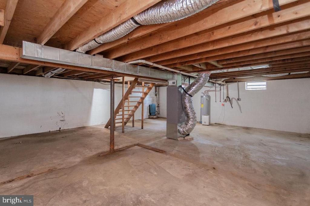 1678 PINEY HILL RD, LURAY, Virginia 22835, 2 Bedrooms Bedrooms, ,1 BathroomBathrooms,Residential,1678 PINEY HILL RD,VAPA2005040 MLS # VAPA2005040