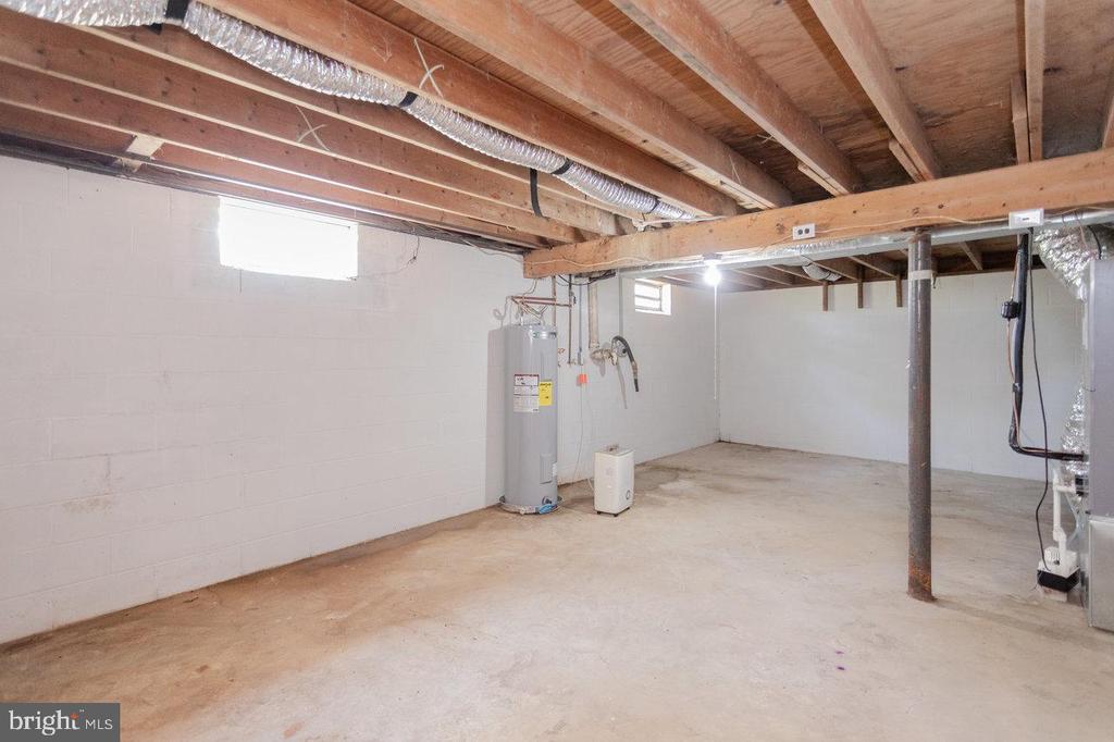 1678 PINEY HILL RD, LURAY, Virginia 22835, 2 Bedrooms Bedrooms, ,1 BathroomBathrooms,Residential,1678 PINEY HILL RD,VAPA2005040 MLS # VAPA2005040