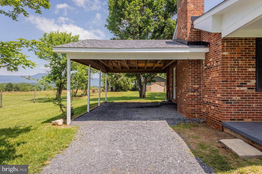 1678 PINEY HILL RD, LURAY, Virginia 22835, 2 Bedrooms Bedrooms, ,1 BathroomBathrooms,Residential,1678 PINEY HILL RD,VAPA2005040 MLS # VAPA2005040