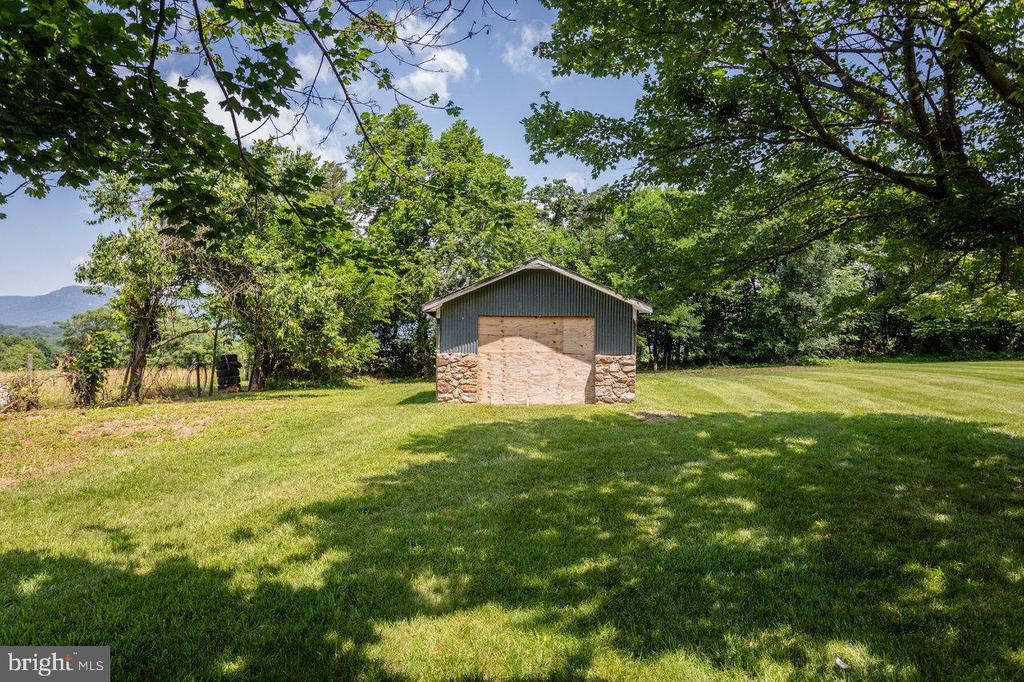 1678 PINEY HILL RD, LURAY, Virginia 22835, 2 Bedrooms Bedrooms, ,1 BathroomBathrooms,Residential,1678 PINEY HILL RD,VAPA2005040 MLS # VAPA2005040