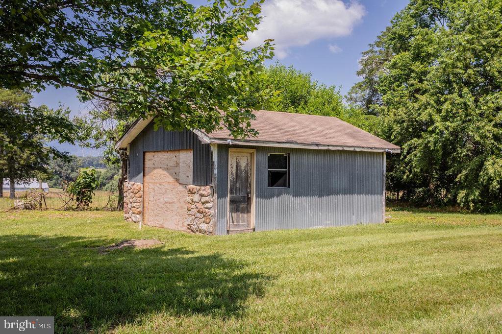 1678 PINEY HILL RD, LURAY, Virginia 22835, 2 Bedrooms Bedrooms, ,1 BathroomBathrooms,Residential,1678 PINEY HILL RD,VAPA2005040 MLS # VAPA2005040