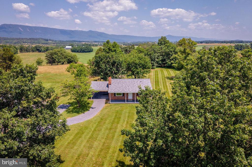 1678 PINEY HILL RD, LURAY, Virginia 22835, 2 Bedrooms Bedrooms, ,1 BathroomBathrooms,Residential,1678 PINEY HILL RD,VAPA2005040 MLS # VAPA2005040
