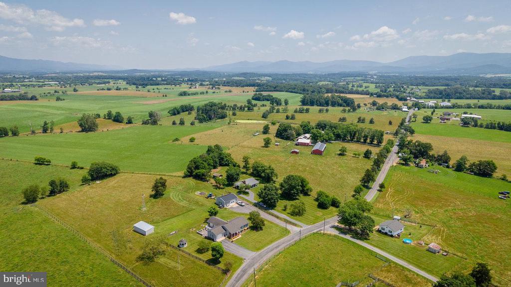 1678 PINEY HILL RD, LURAY, Virginia 22835, 2 Bedrooms Bedrooms, ,1 BathroomBathrooms,Residential,1678 PINEY HILL RD,VAPA2005040 MLS # VAPA2005040