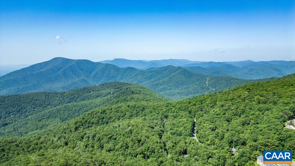 803 LAURELWOOD CONDOS, WINTERGREEN RESORT, Virginia 22967, 2 Bedrooms Bedrooms, ,2 BathroomsBathrooms,Residential,803 LAURELWOOD CONDOS,666168 MLS # 666168