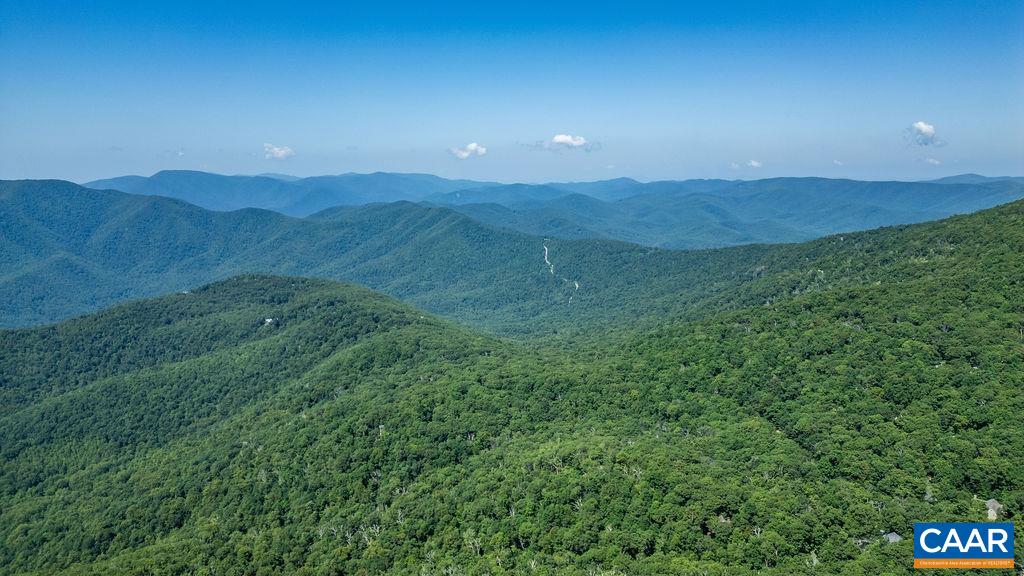803 LAURELWOOD CONDOS, WINTERGREEN RESORT, Virginia 22967, 2 Bedrooms Bedrooms, ,2 BathroomsBathrooms,Residential,803 LAURELWOOD CONDOS,666168 MLS # 666168