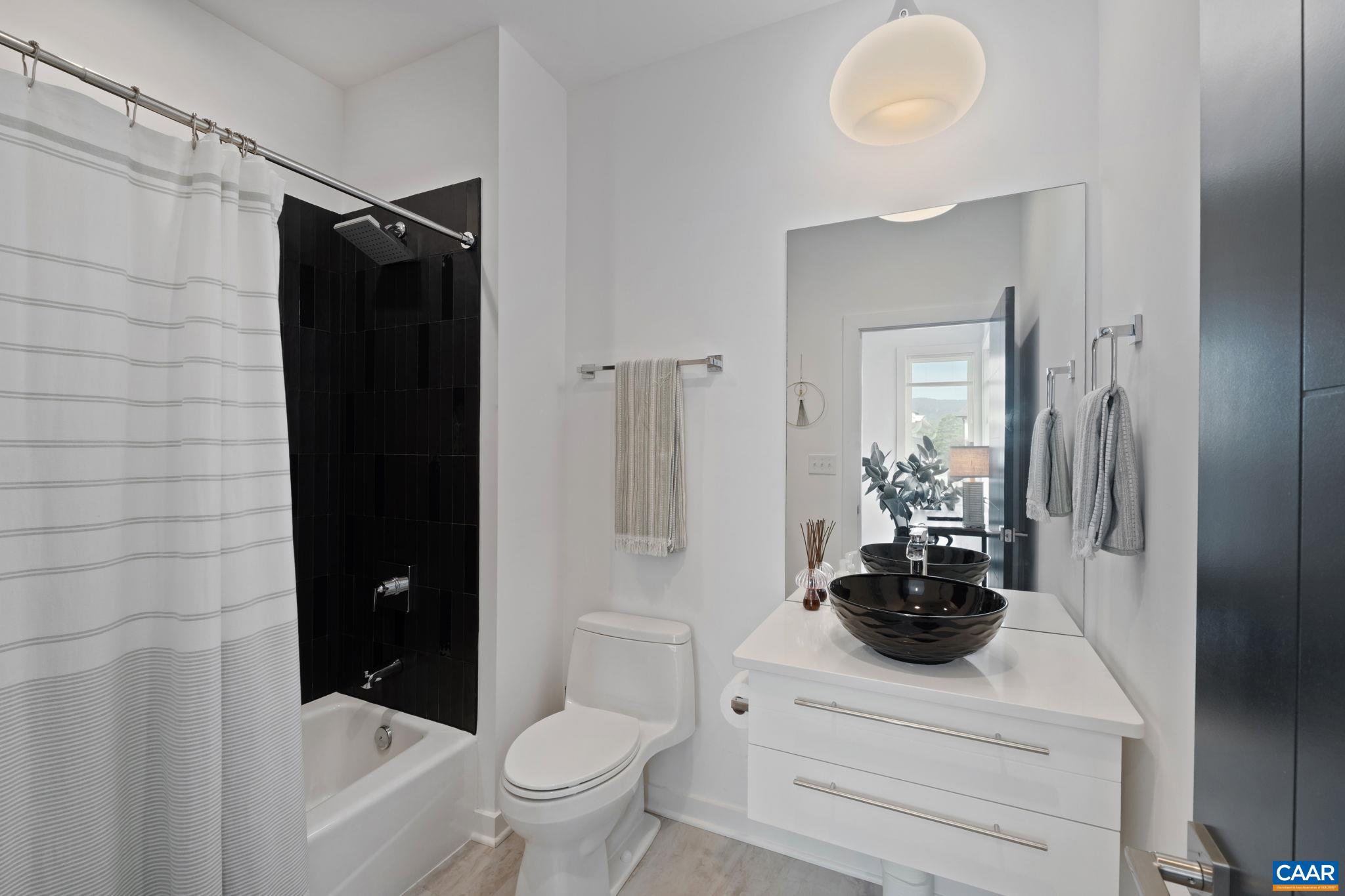 532 BENNETT ST, CHARLOTTESVILLE, Virginia 22901, 3 Bedrooms Bedrooms, ,3 BathroomsBathrooms,Residential,532 BENNETT ST,666248 MLS # 666248