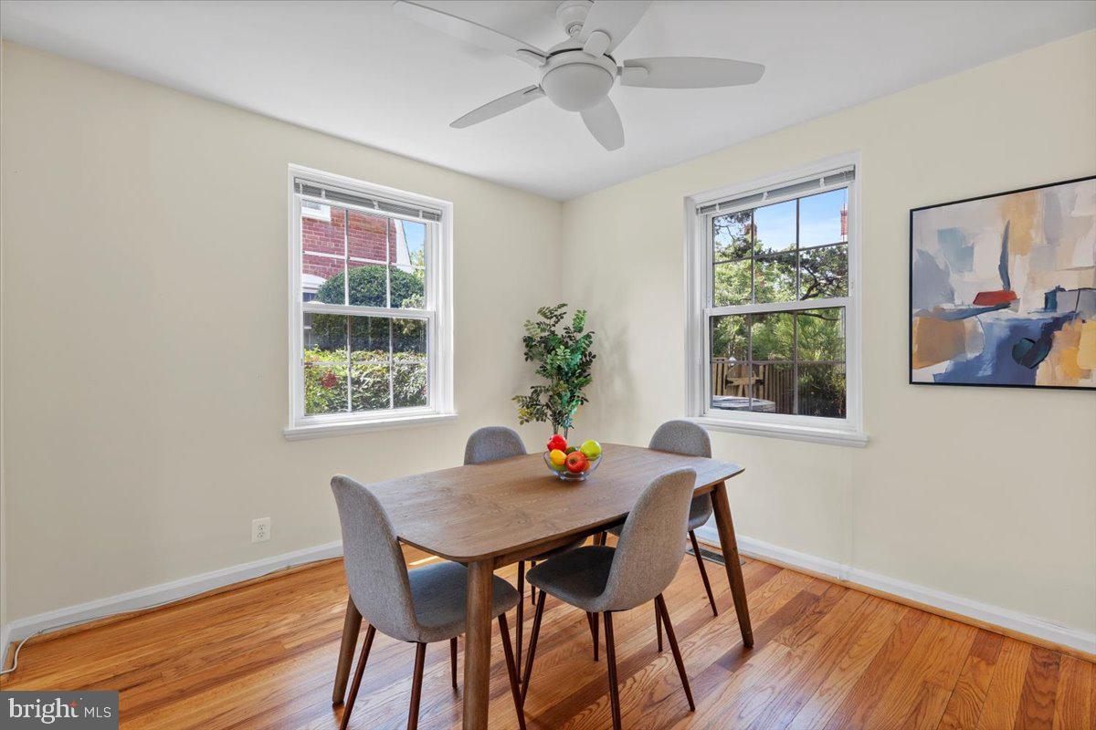 4519 34TH ST S, ARLINGTON, Virginia 22206, 2 Bedrooms Bedrooms, ,3 BathroomsBathrooms,Residential,For sale,4519 34TH ST S,VAAR2059020 MLS # VAAR2059020