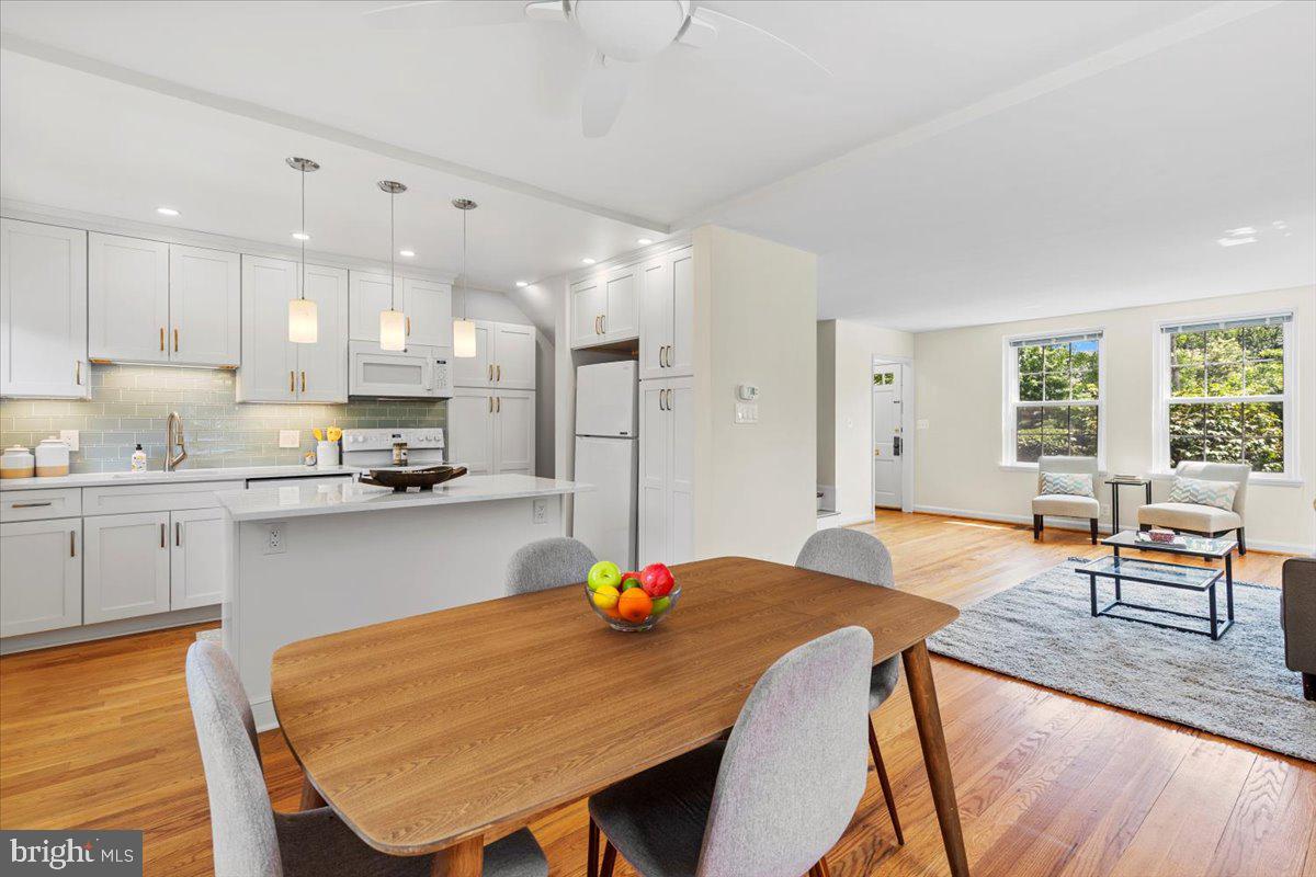 4519 34TH ST S, ARLINGTON, Virginia 22206, 2 Bedrooms Bedrooms, ,3 BathroomsBathrooms,Residential,For sale,4519 34TH ST S,VAAR2059020 MLS # VAAR2059020