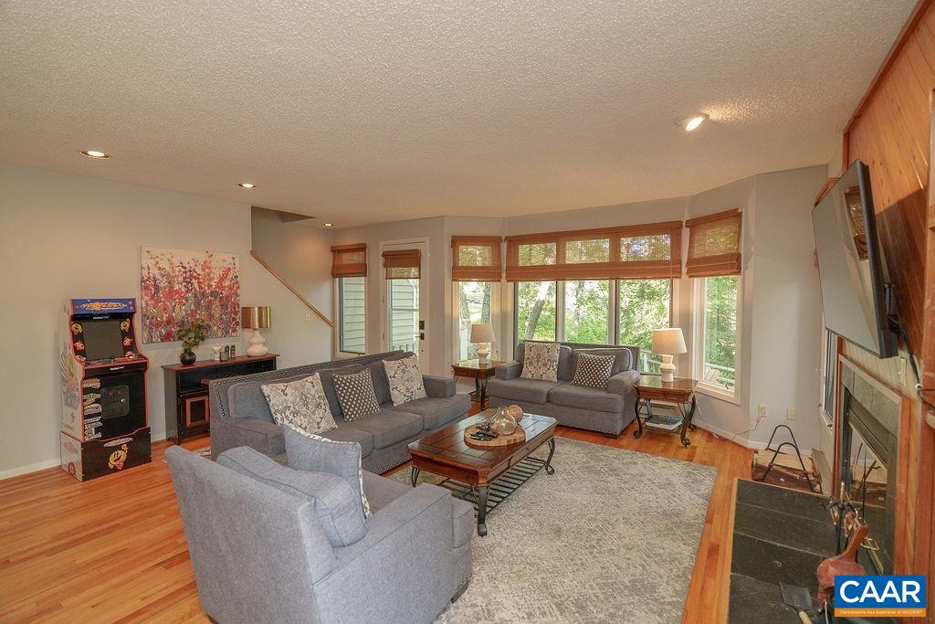 17 TRILLIUM CLOSE, WINTERGREEN RESORT, Virginia 22967, 4 Bedrooms Bedrooms, ,4 BathroomsBathrooms,Residential,17 TRILLIUM CLOSE,666252 MLS # 666252