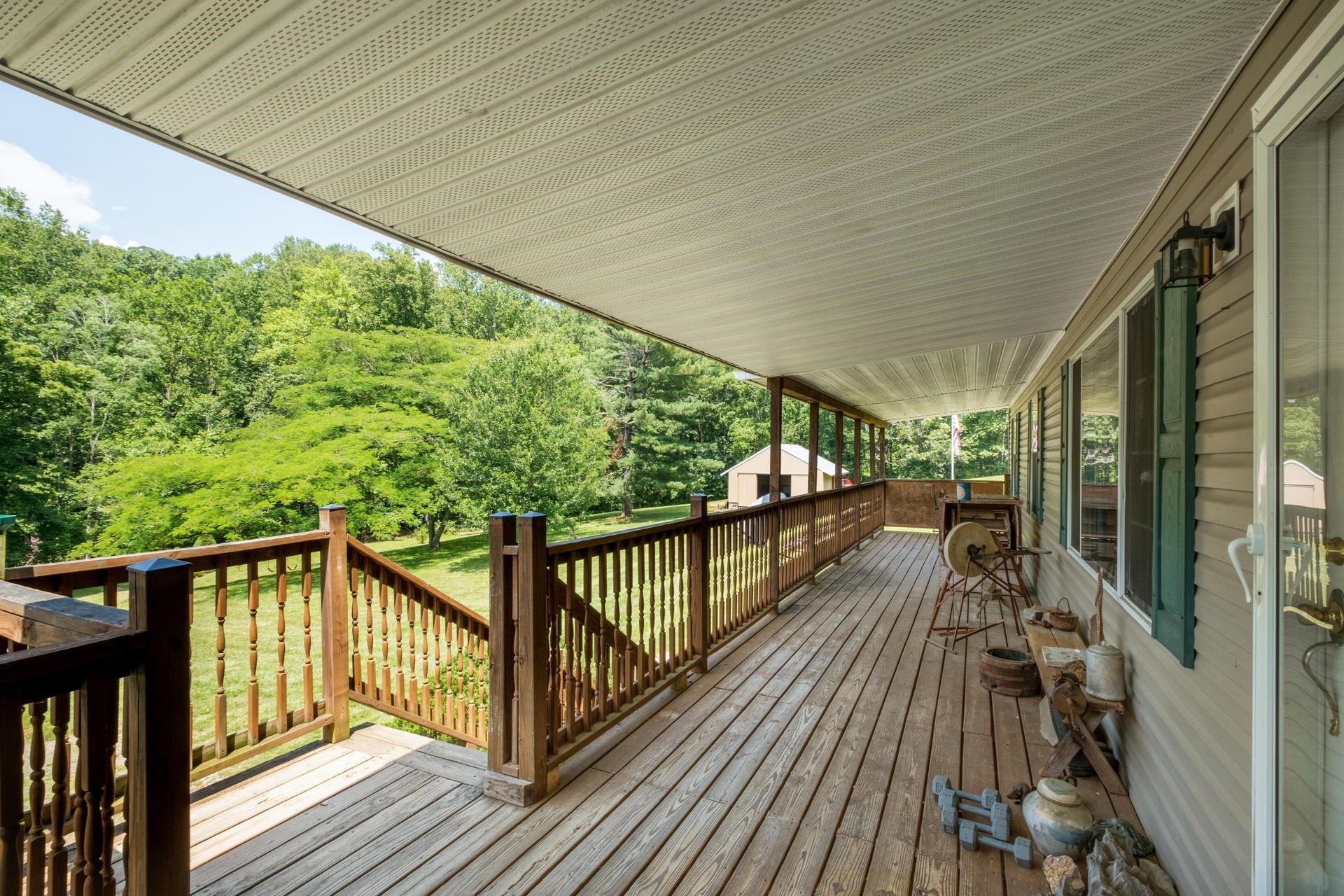 554 HARRIS COVE LN, ELKTON, Virginia 22827, 3 Bedrooms Bedrooms, ,2 BathroomsBathrooms,Residential,554 HARRIS COVE LN,666253 MLS # 666253