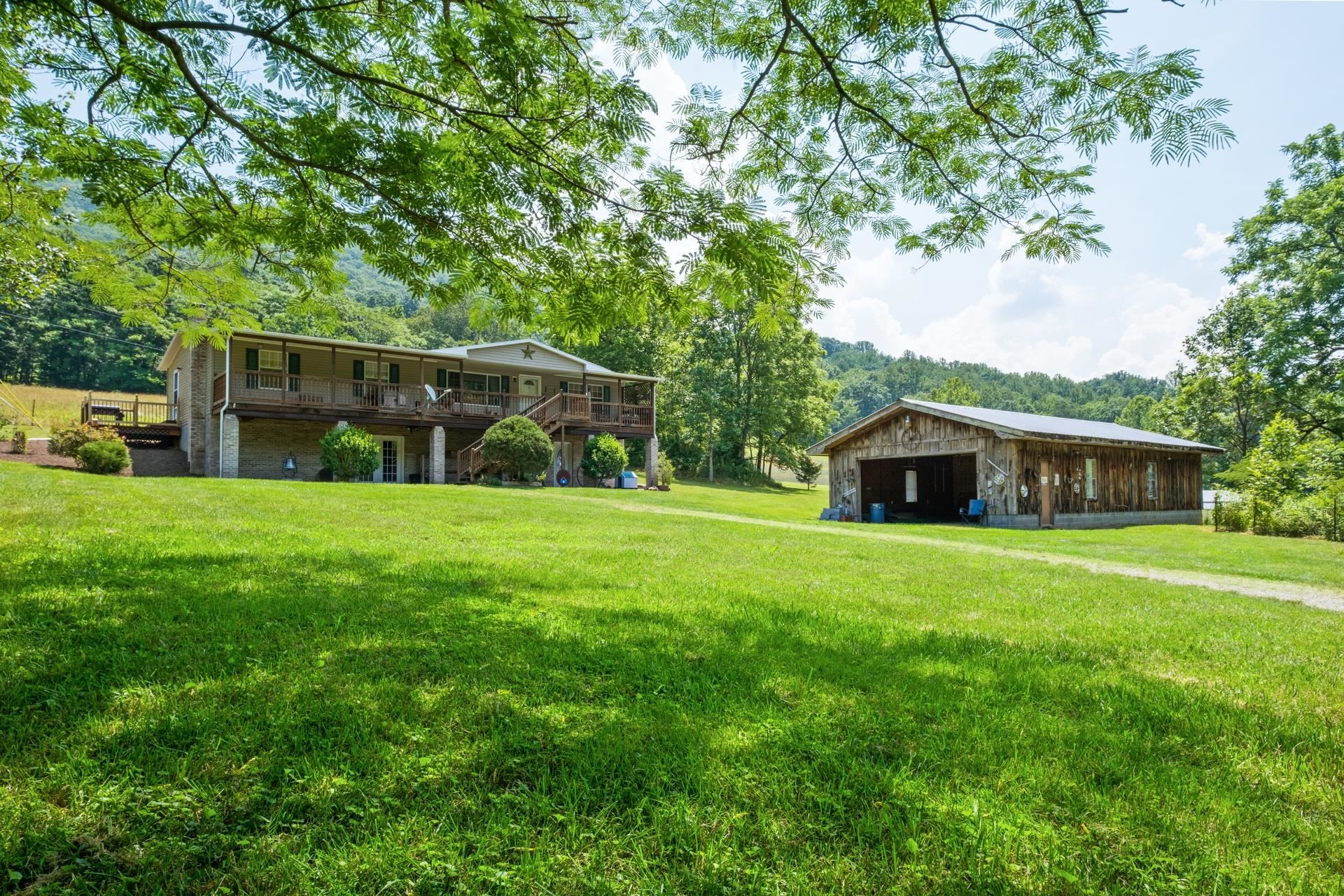 554 HARRIS COVE LN, ELKTON, Virginia 22827, 3 Bedrooms Bedrooms, ,2 BathroomsBathrooms,Residential,554 HARRIS COVE LN,666253 MLS # 666253