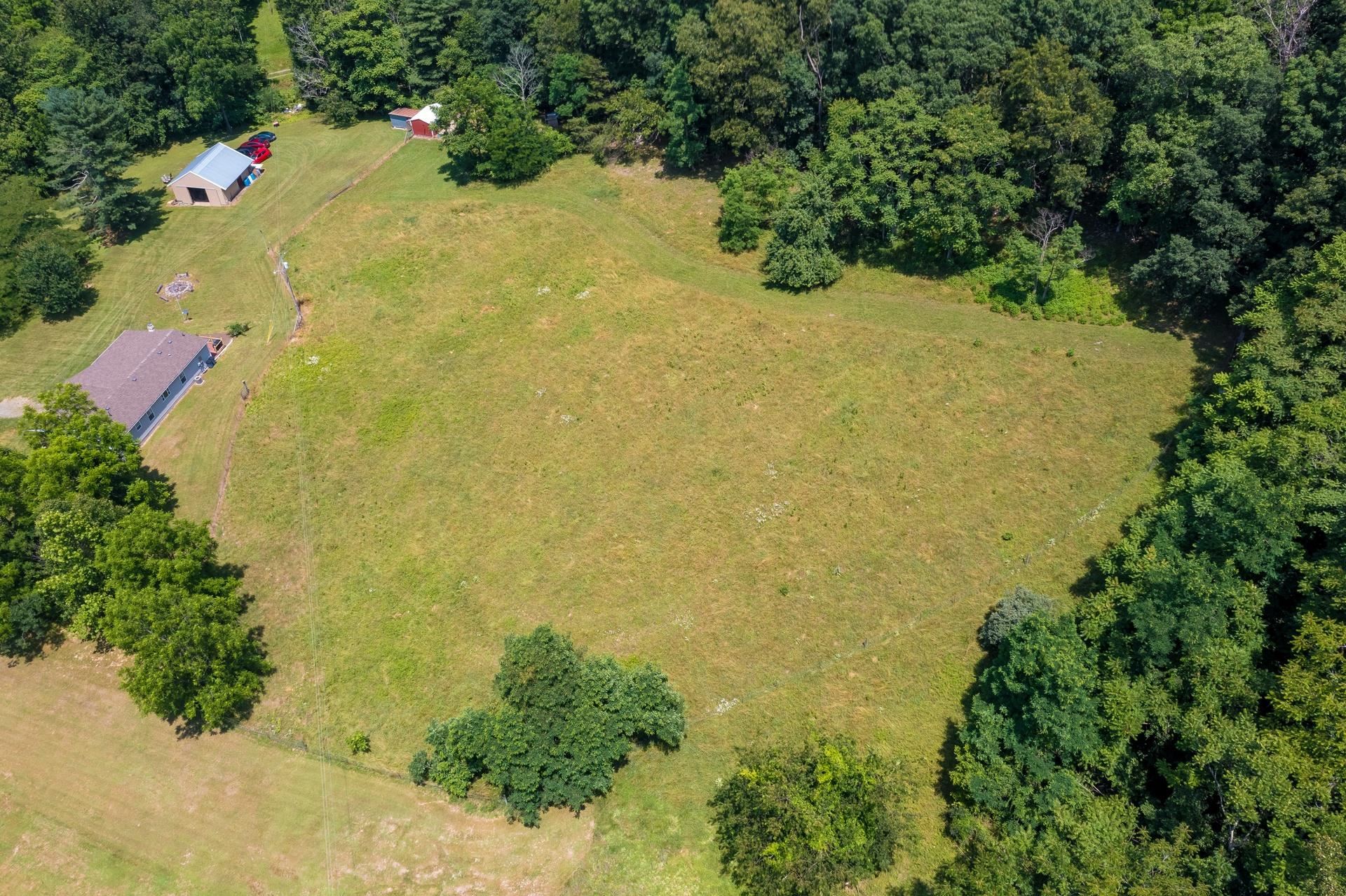 554 HARRIS COVE LN, ELKTON, Virginia 22827, 3 Bedrooms Bedrooms, ,2 BathroomsBathrooms,Residential,554 HARRIS COVE LN,666253 MLS # 666253