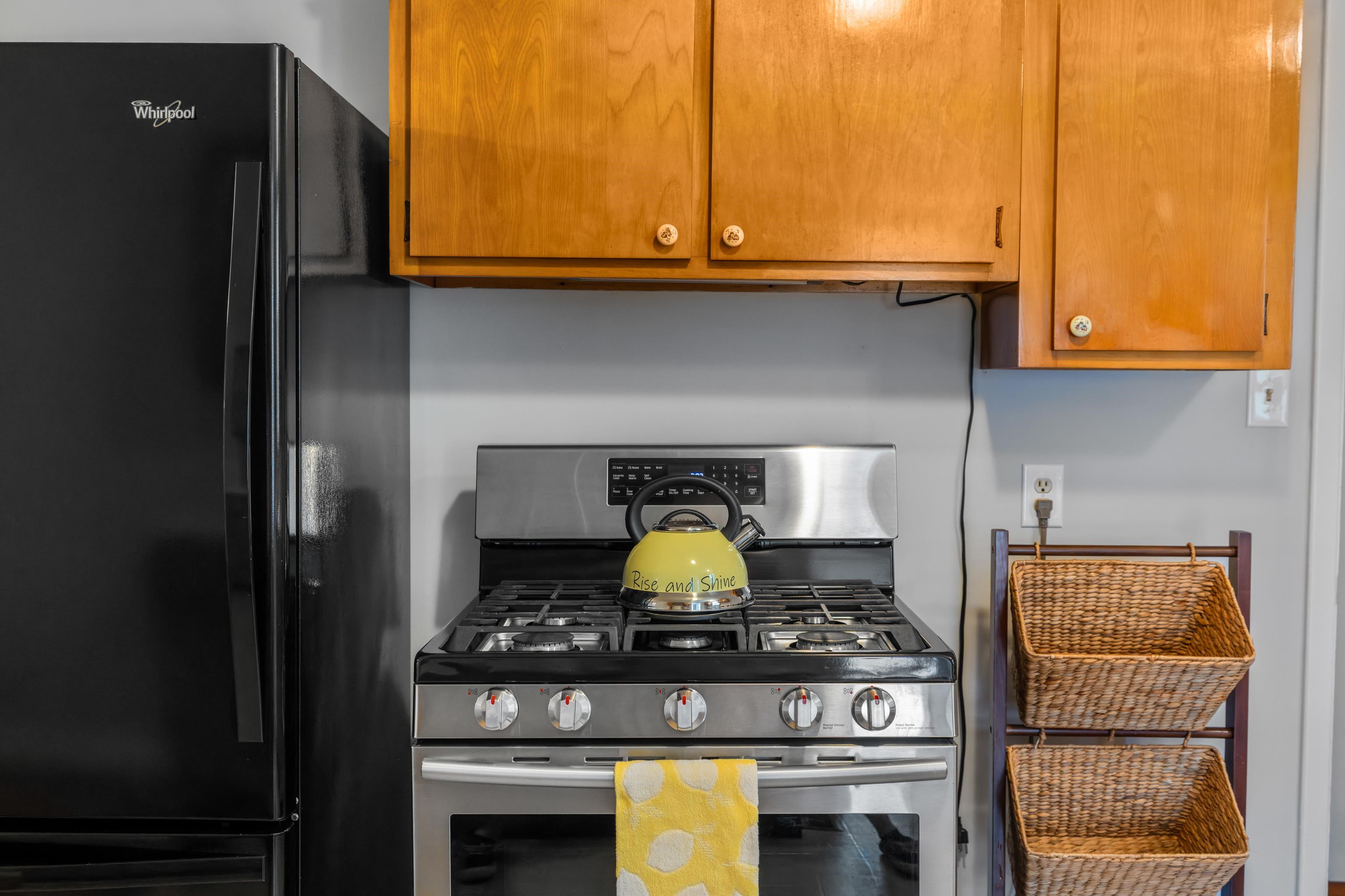 2403 BARE ST, STAUNTON, Virginia 24401, 3 Bedrooms Bedrooms, ,1 BathroomBathrooms,Residential,2403 BARE ST,666255 MLS # 666255
