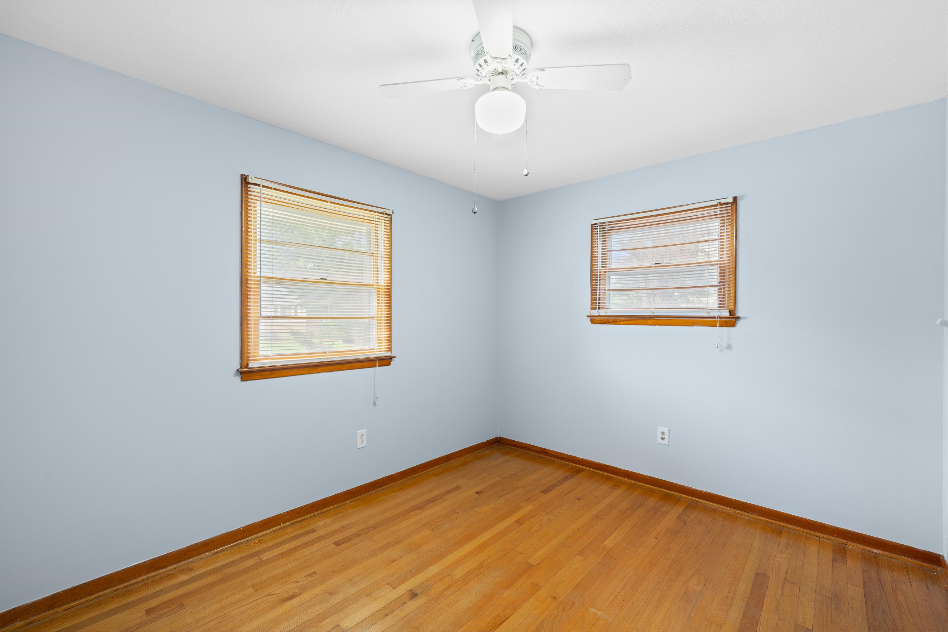 2403 BARE ST, STAUNTON, Virginia 24401, 3 Bedrooms Bedrooms, ,1 BathroomBathrooms,Residential,2403 BARE ST,666255 MLS # 666255