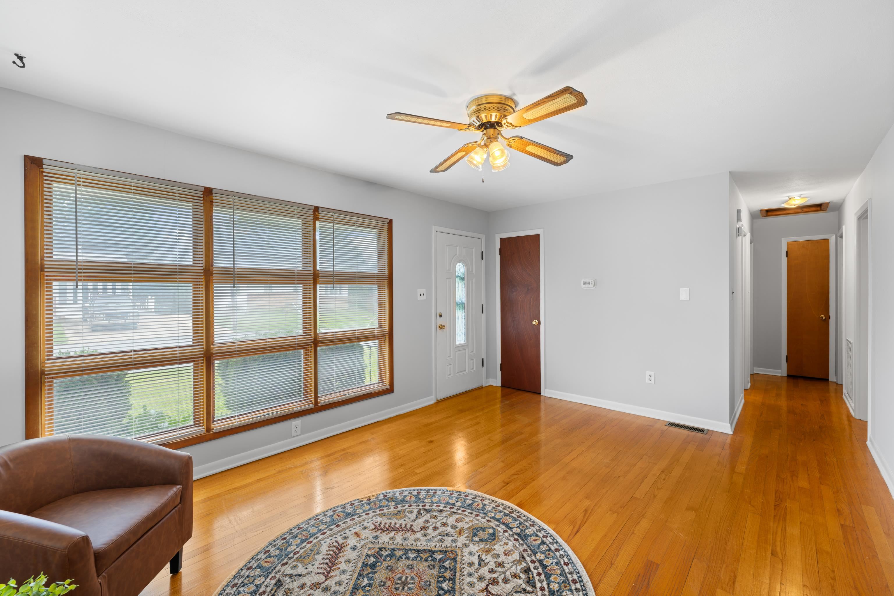 2403 BARE ST, STAUNTON, Virginia 24401, 3 Bedrooms Bedrooms, ,1 BathroomBathrooms,Residential,2403 BARE ST,666255 MLS # 666255