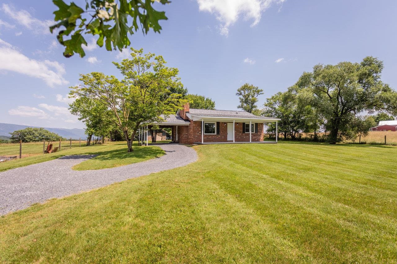 1678 PINEY HILL RD, LURAY, Virginia 22835, 2 Bedrooms Bedrooms, ,1 BathroomBathrooms,Residential,1678 PINEY HILL RD,666262 MLS # 666262